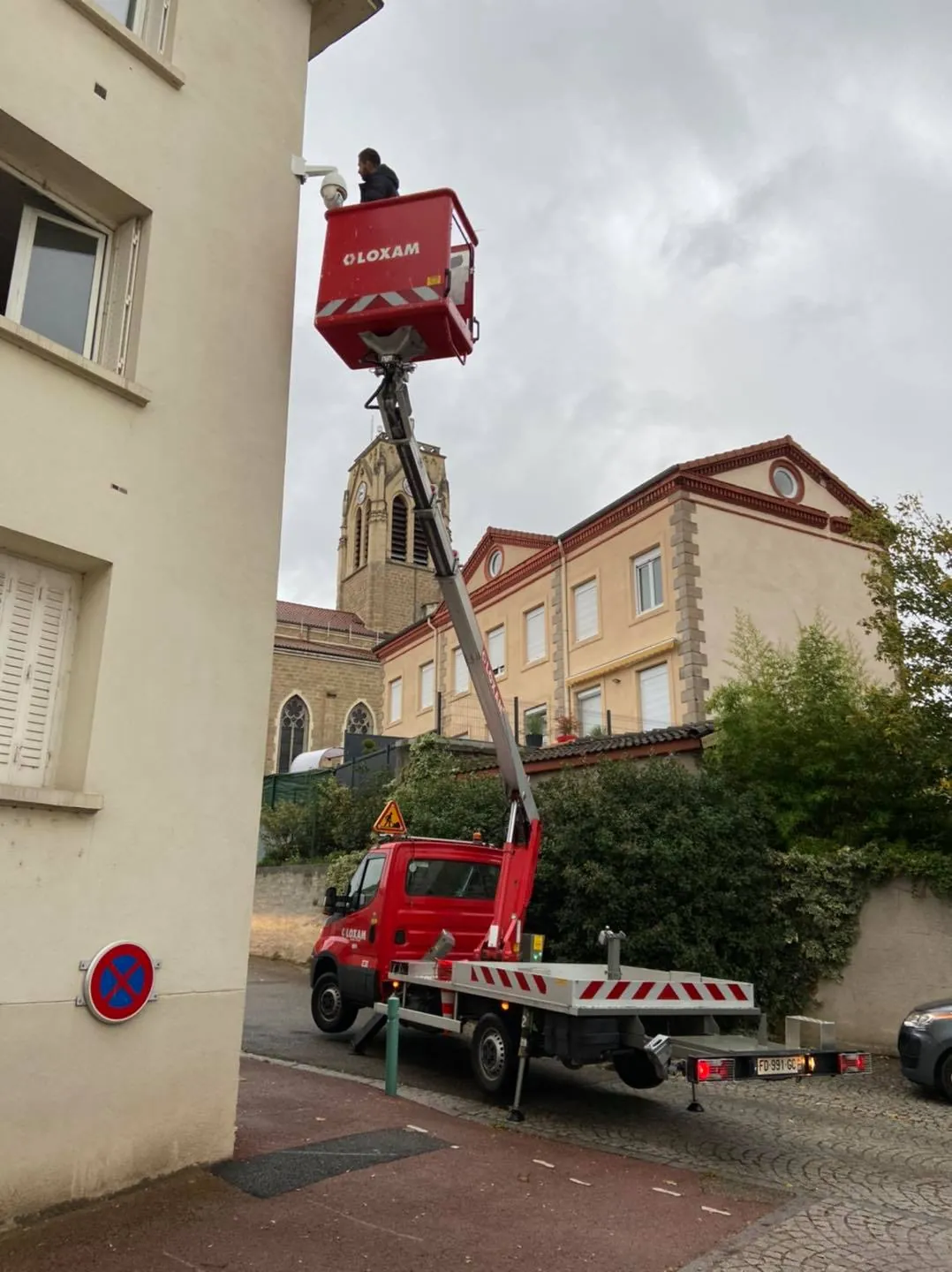 Intervention en nacelle pour poser une caméra